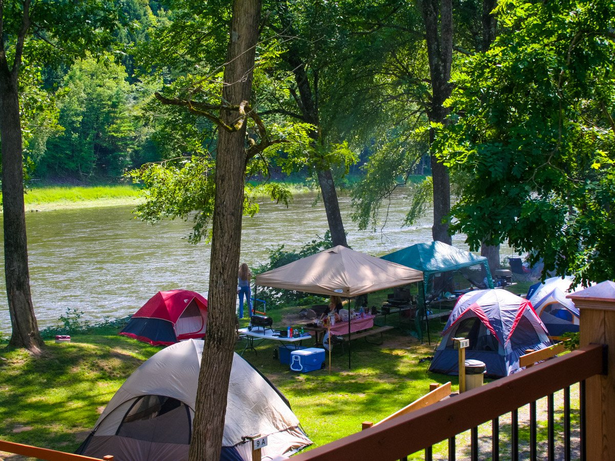 camping river indian head riverside camp delaware tubing along