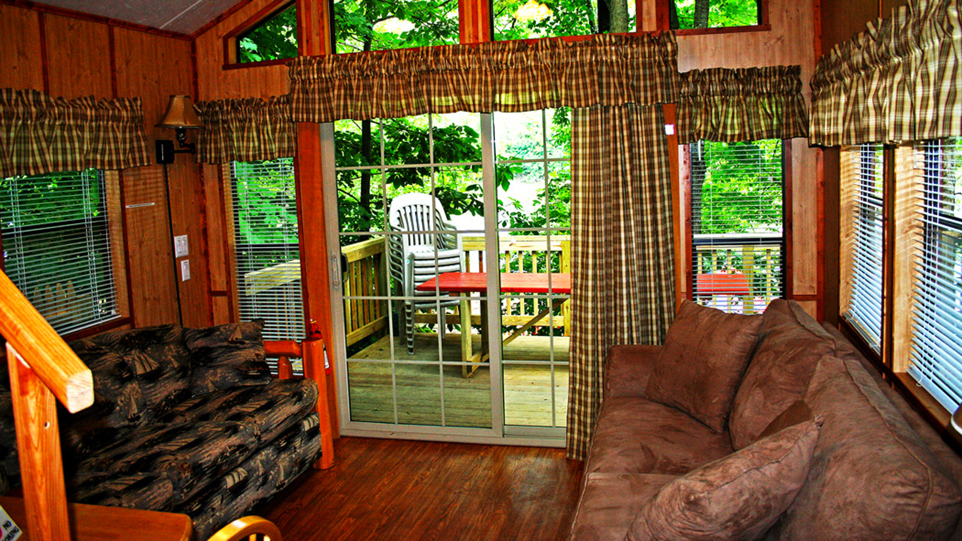 Deluxe Cabin with loft interior