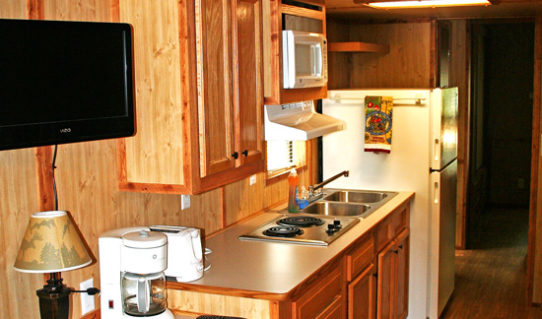 kitchenette in deluxe cabin with loft Indian Head Canoeing Rafting Kayaking Tubing Delaware River